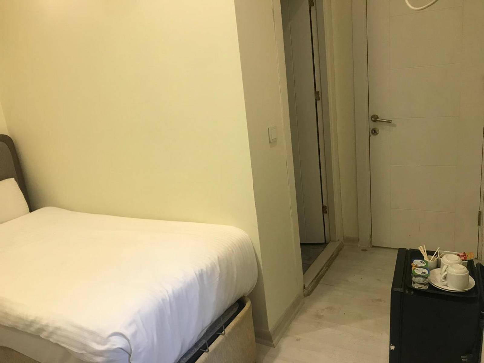 Taksim Park Hotel Istanbul Exterior photo